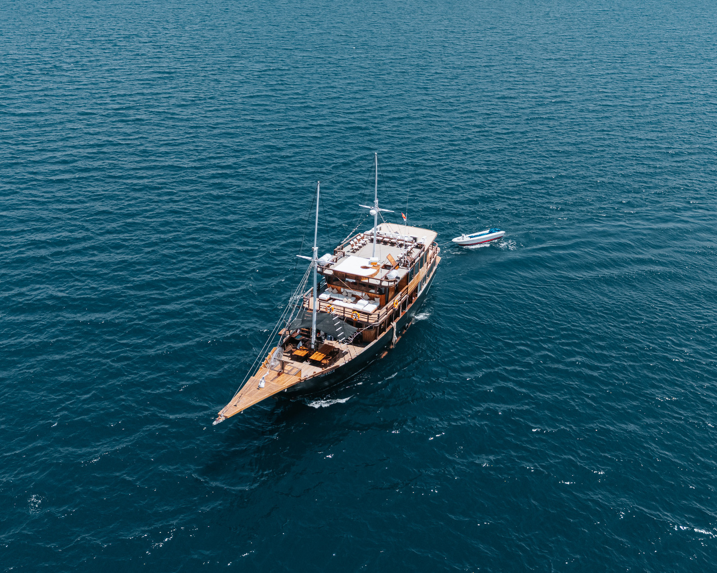 Open Trip 3D2N by Marea Luxury Phinisi - Komodo Sharing Tours